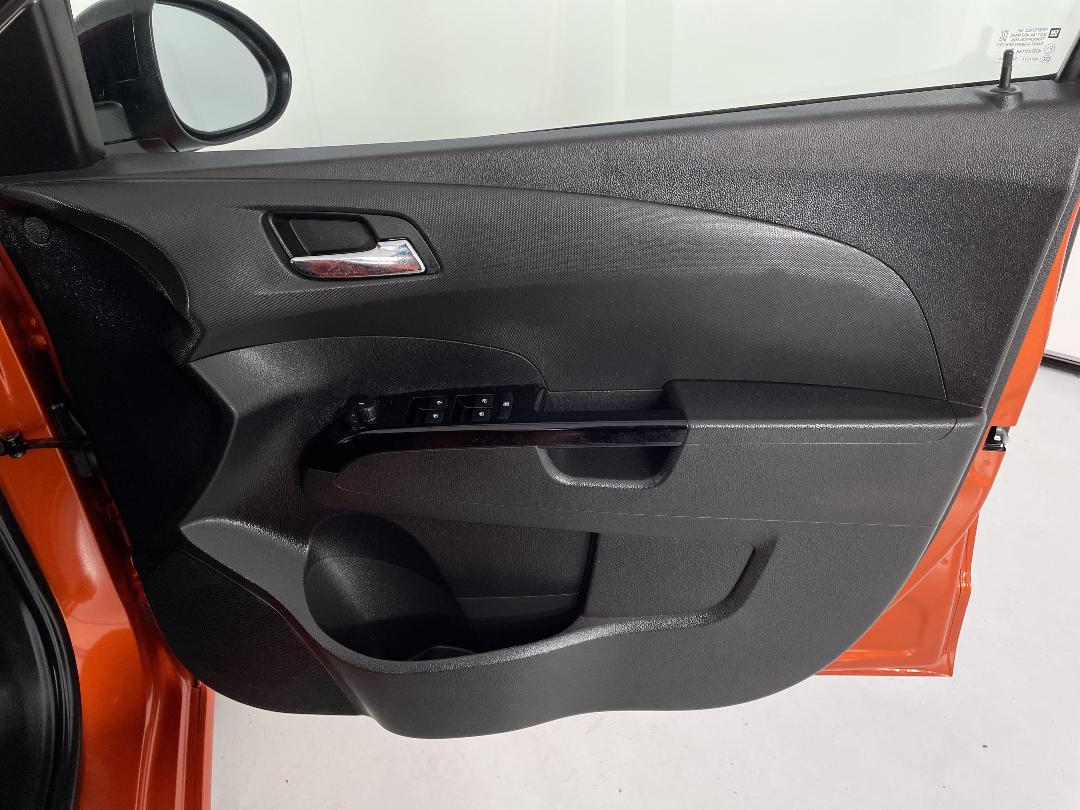 Photo '15' of Holden Barina