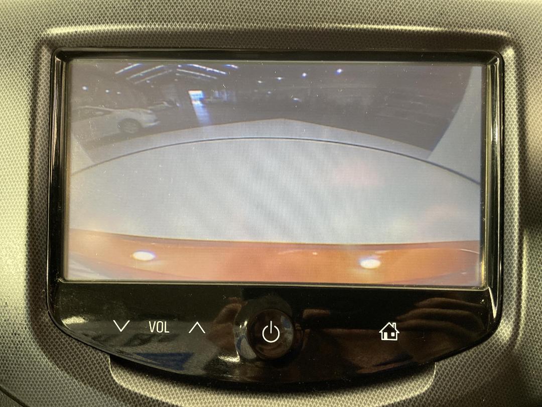 Photo '25' of Holden Barina