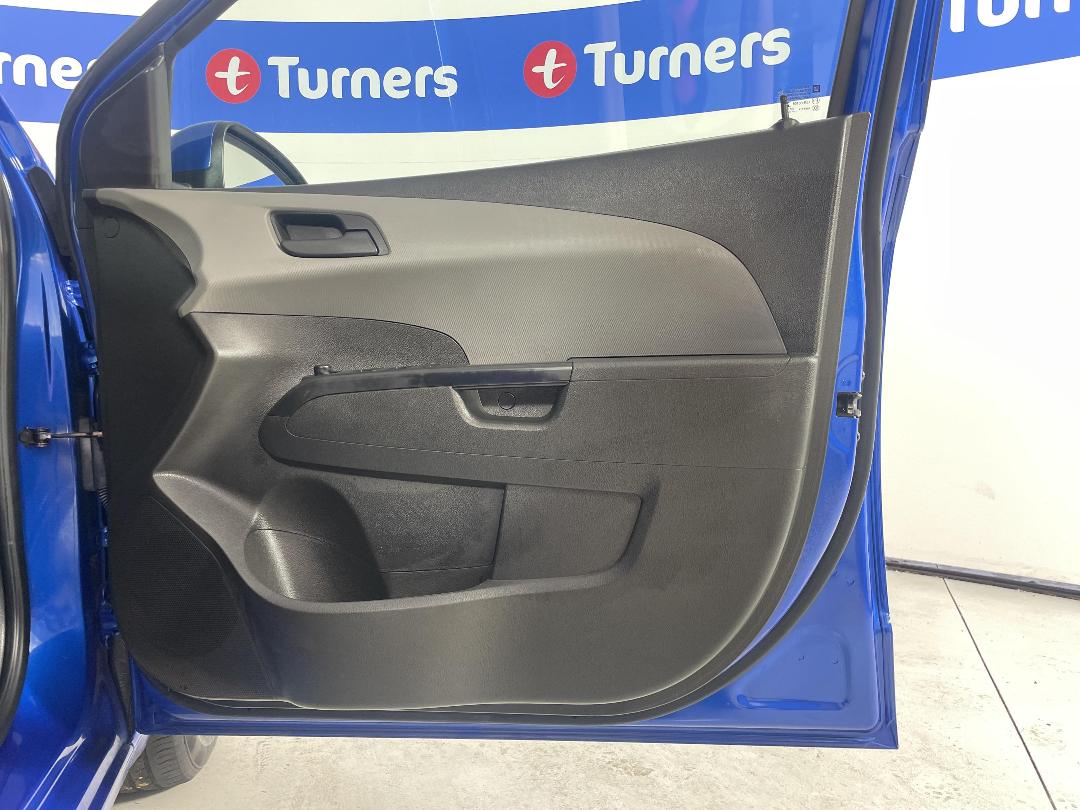 Photo '15' of Holden Barina