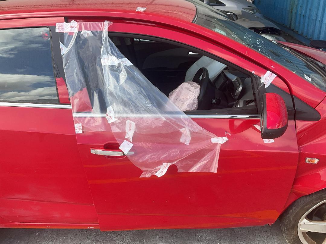 Photo '3' of Holden Barina CDX Photo '3' of Holden Barina CDX