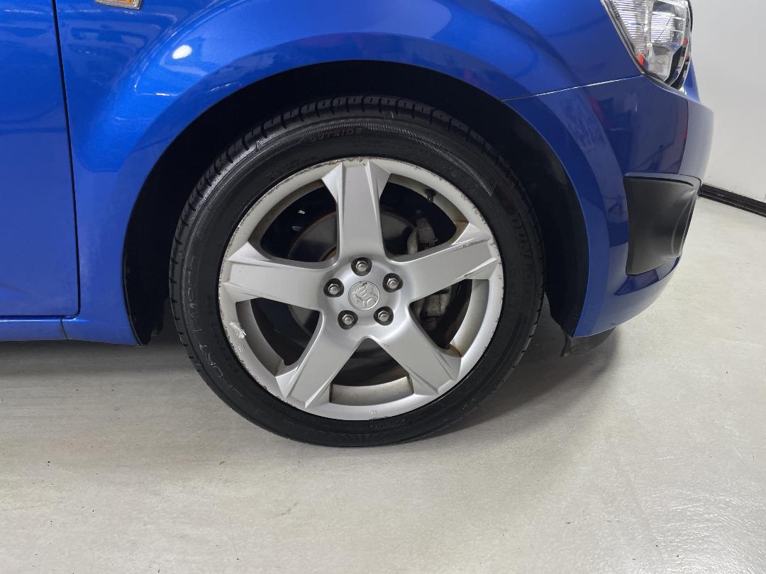 Photo '9' of Holden Barina Photo '9' of Holden Barina