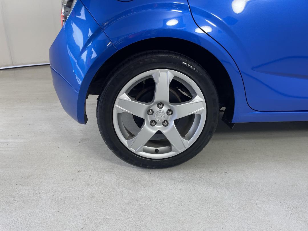 Photo '12' of Holden Barina Photo '12' of Holden Barina