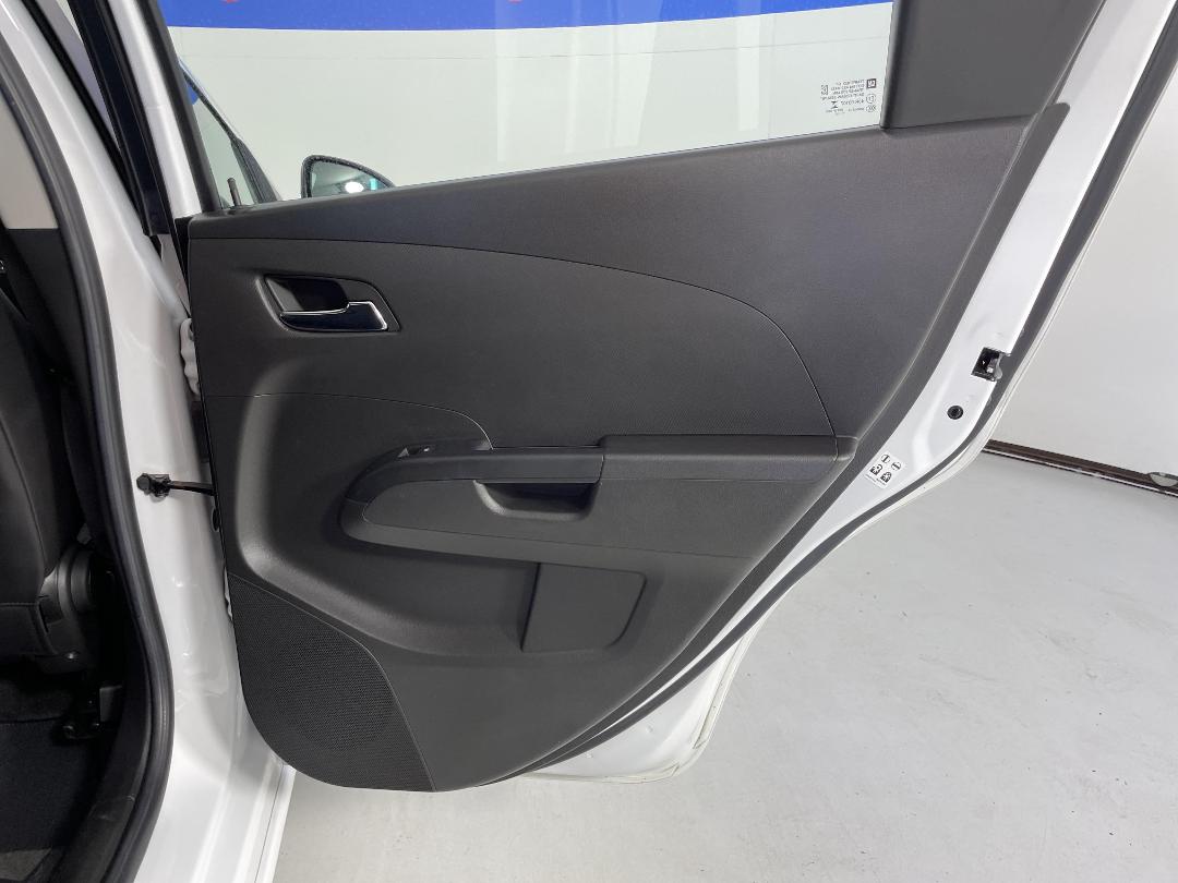 Photo '19' of Holden Barina Photo '19' of Holden Barina