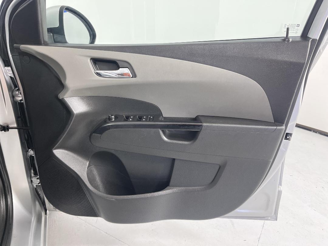 Photo '15' of Holden Barina Photo '15' of Holden Barina