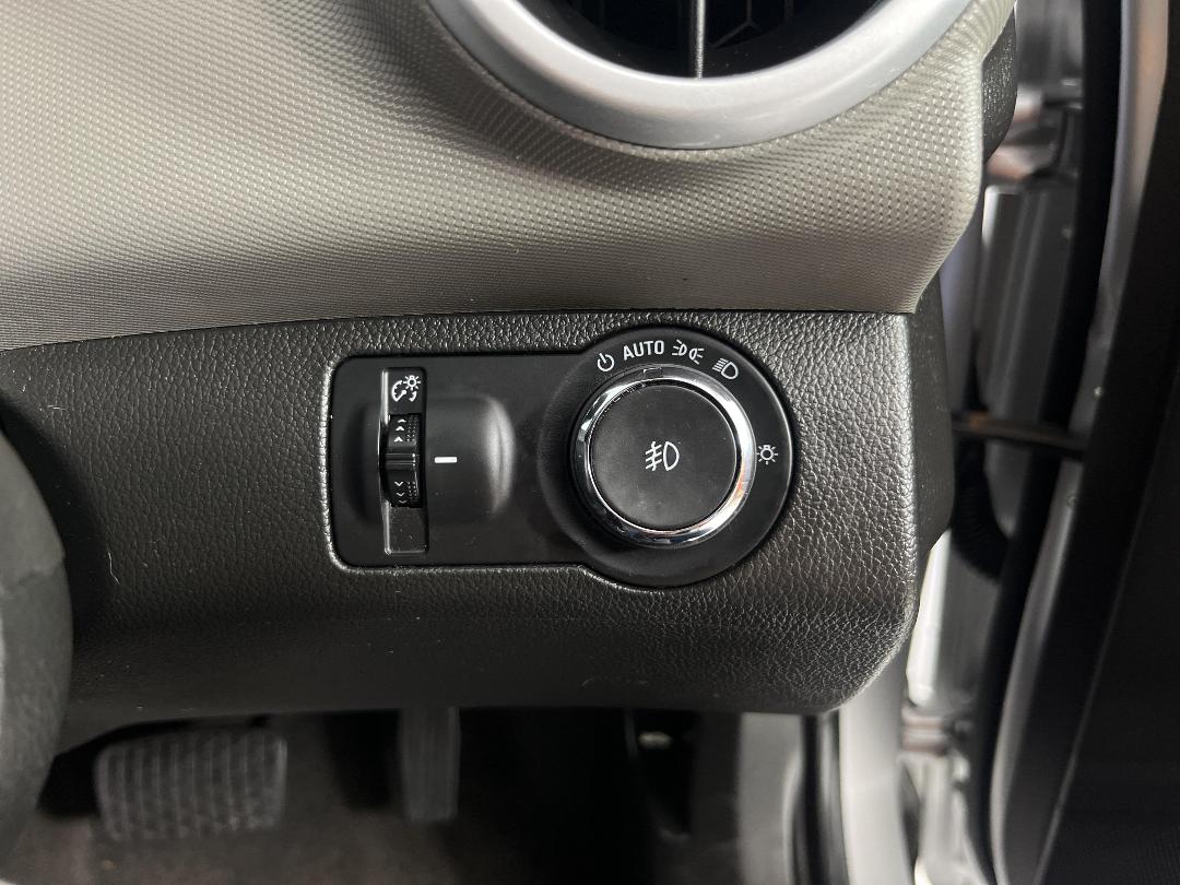 Photo '28' of Holden Barina Photo '28' of Holden Barina