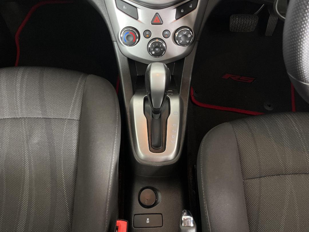 Photo '23' of Holden Barina