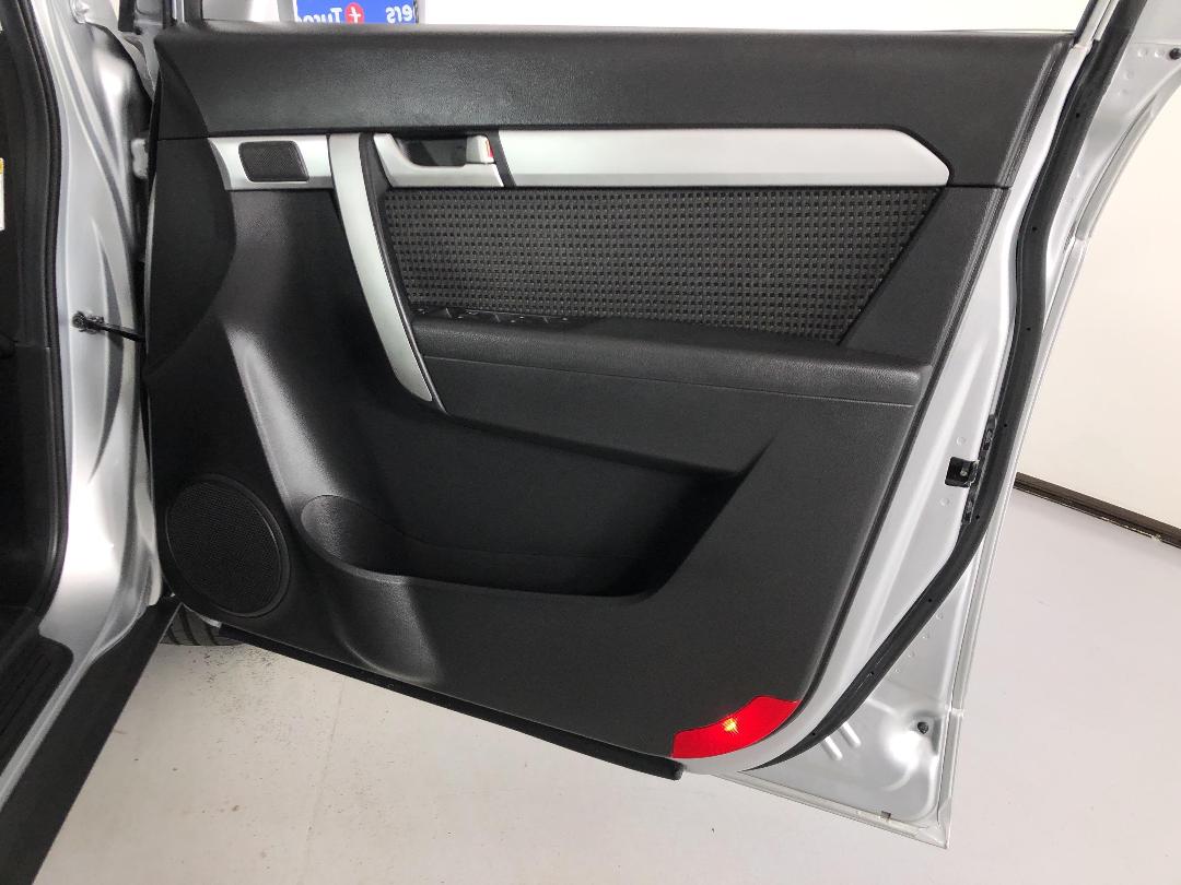 Photo '15' of Holden Captiva 5 Photo '15' of Holden Captiva 5