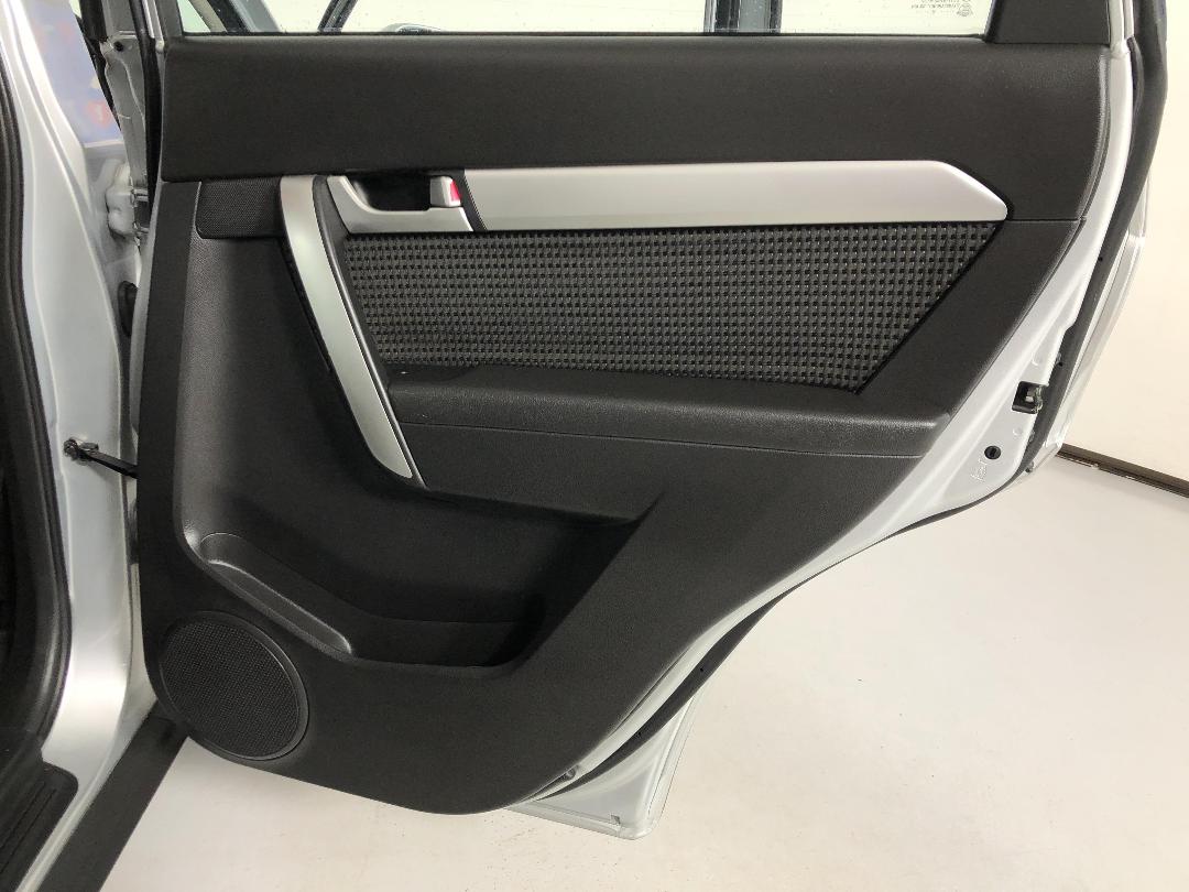 Photo '19' of Holden Captiva 5 Photo '19' of Holden Captiva 5