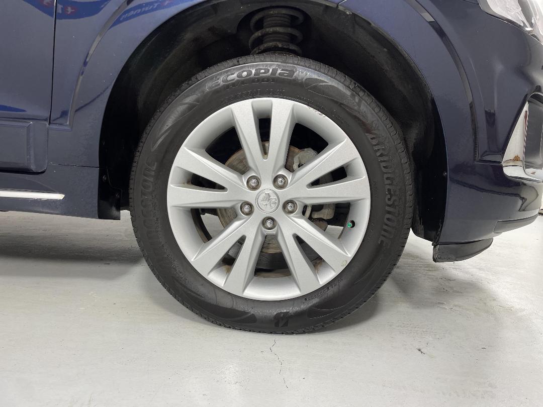 Photo '9' of Holden Captiva 7