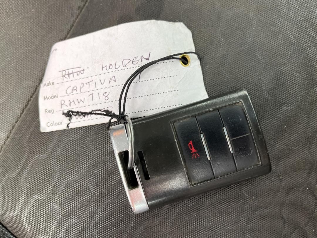 Photo '22' of Holden Captiva 7