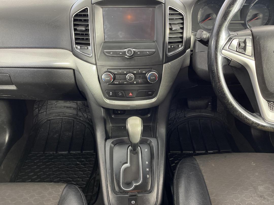 Photo '18' of Holden Captiva 7