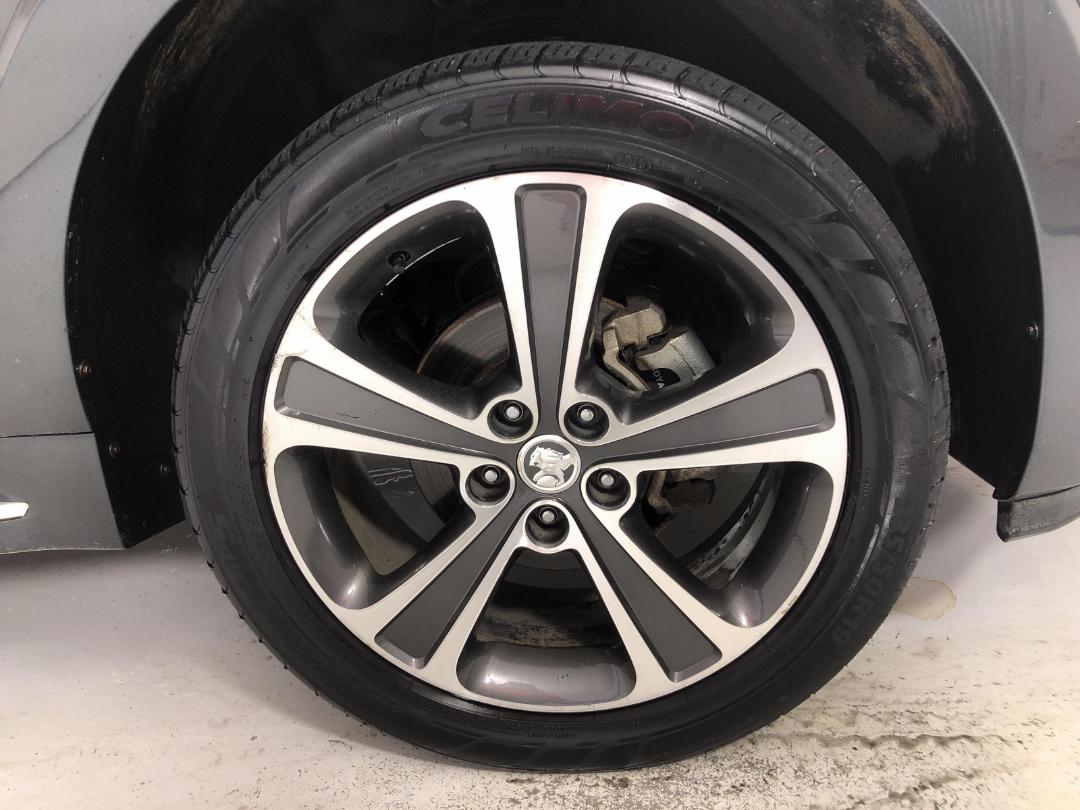 Photo '9' of Holden Captiva 7