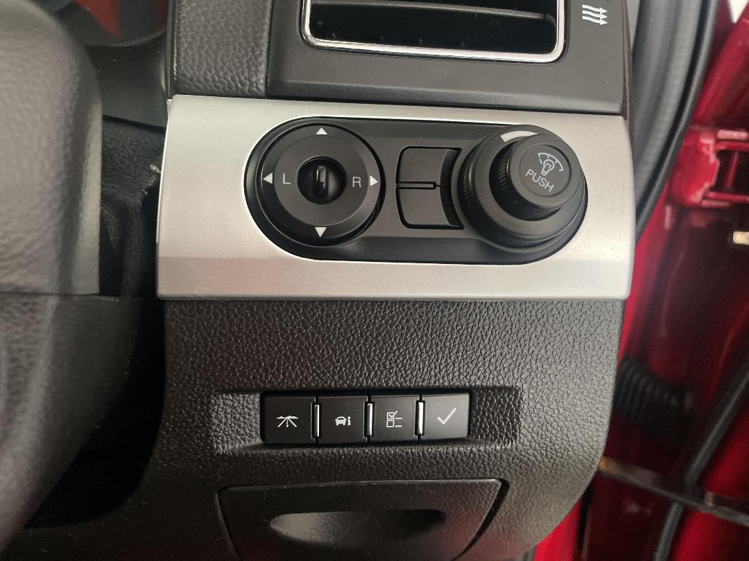 Photo '26' of Holden Captiva 7 Photo '26' of Holden Captiva 7