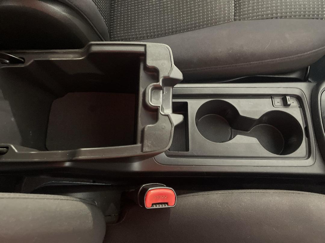 Photo '34' of Holden Captiva 7 Photo '34' of Holden Captiva 7