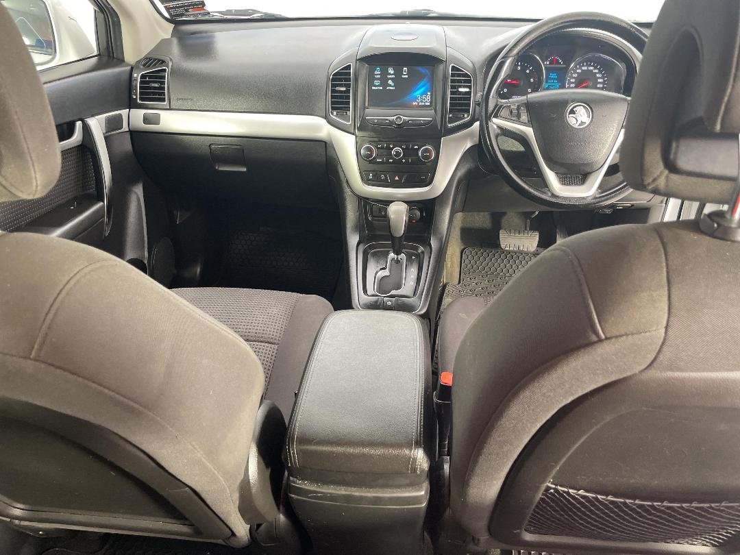 Photo '18' of Holden Captiva 7