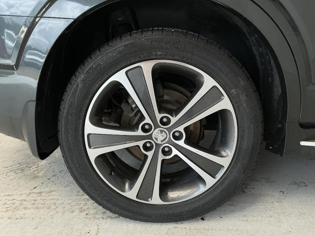 Photo '12' of Holden Captiva 7