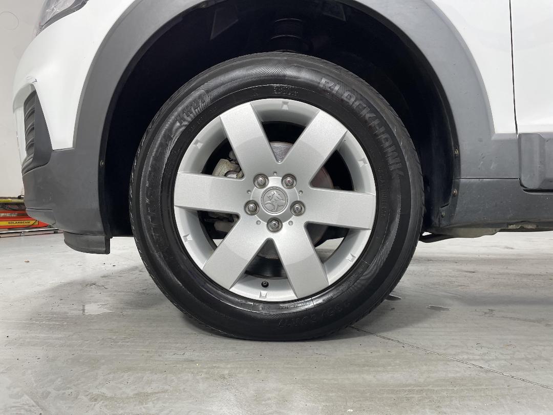 Photo '10' of Holden Captiva 7