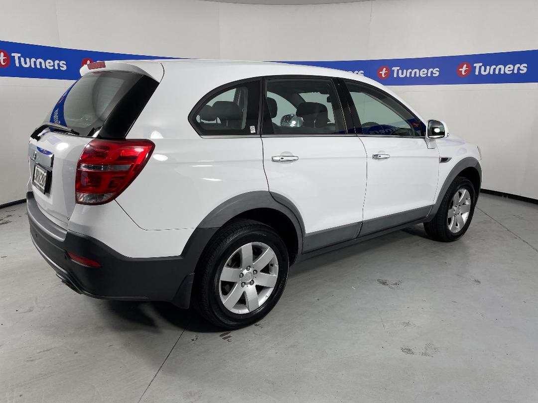 Photo '7' of Holden Captiva 7