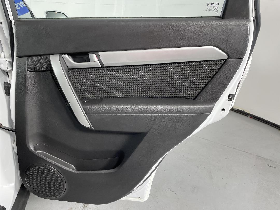 Photo '19' of Holden Captiva 7