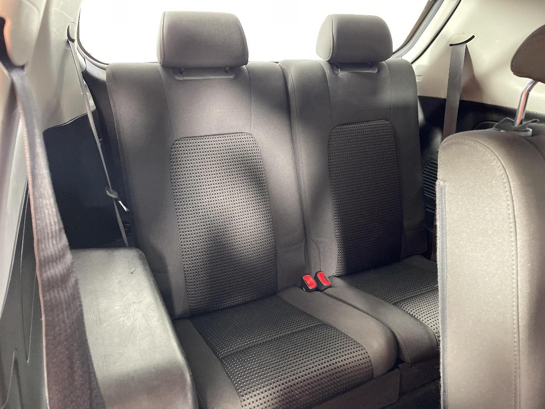 Photo '23' of Holden Captiva 7