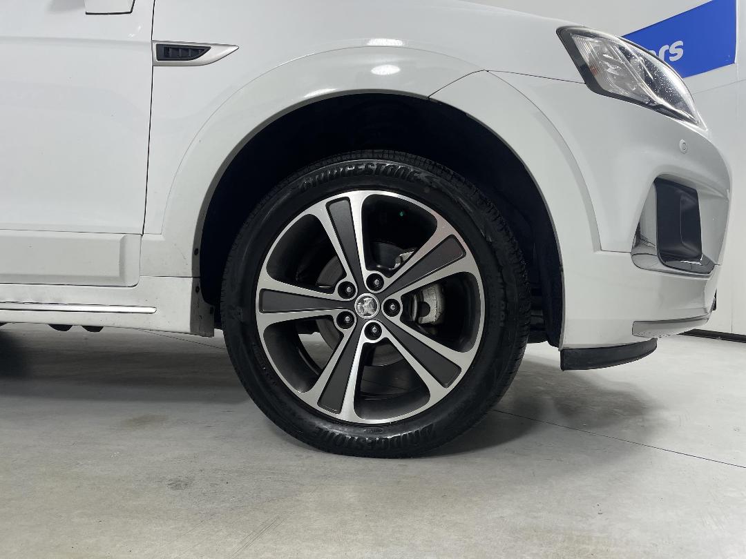 Photo '9' of Holden Captiva 7