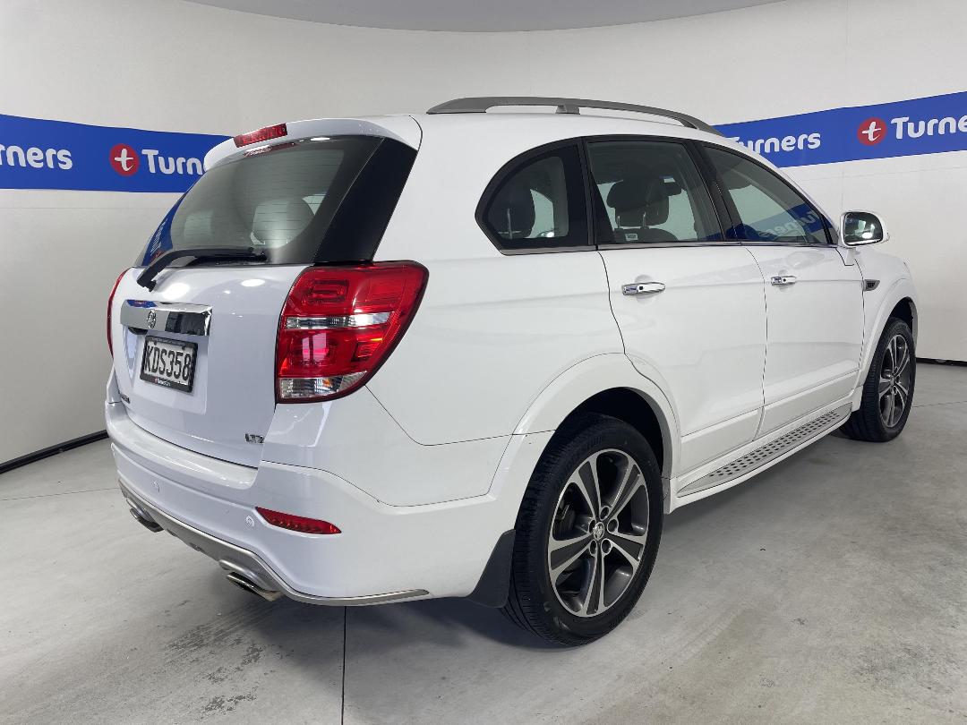 Photo '7' of Holden Captiva 7