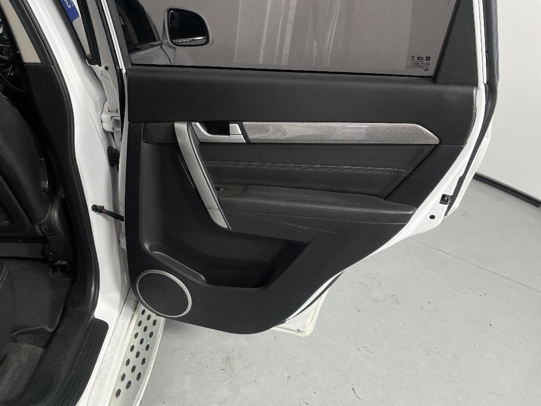 Photo '19' of Holden Captiva 7