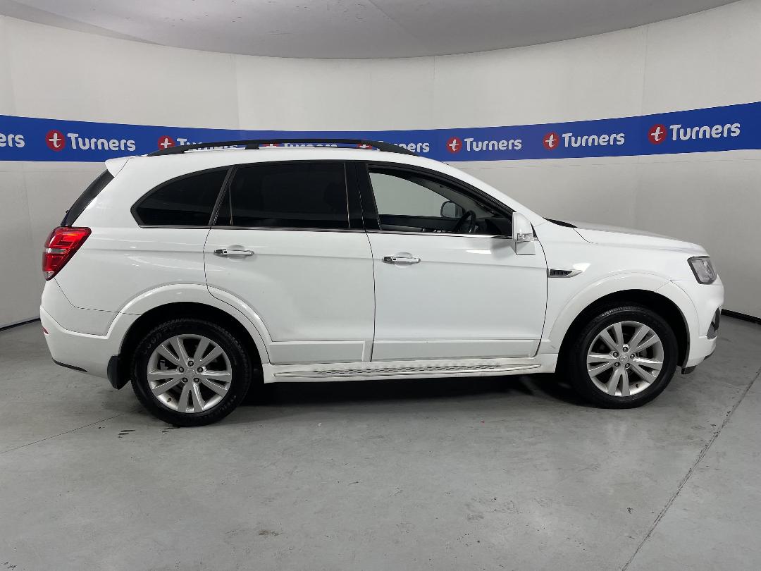 Photo '24' of Holden Captiva 7