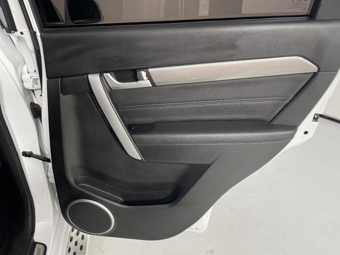 Photo '19' of Holden Captiva 7