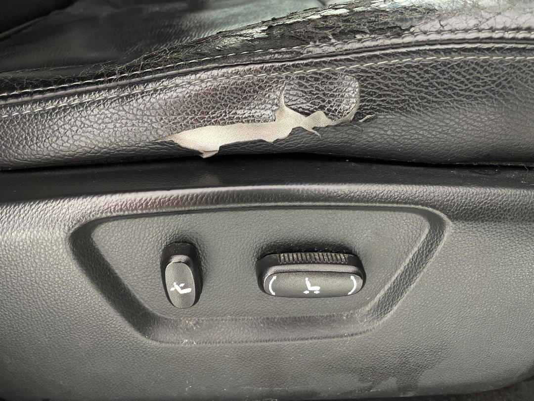 Photo '24' of Holden Captiva 7