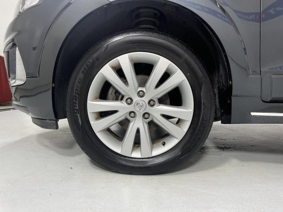 Photo '10' of Holden Captiva 7 Photo '10' of Holden Captiva 7