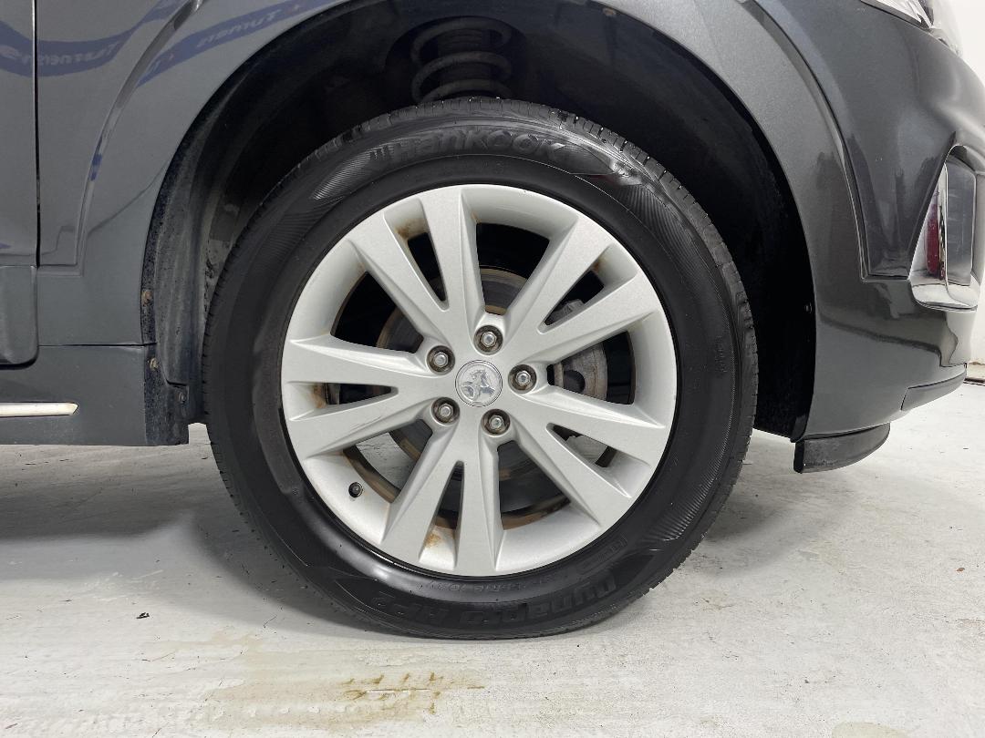 Photo '9' of Holden Captiva 7 Photo '9' of Holden Captiva 7