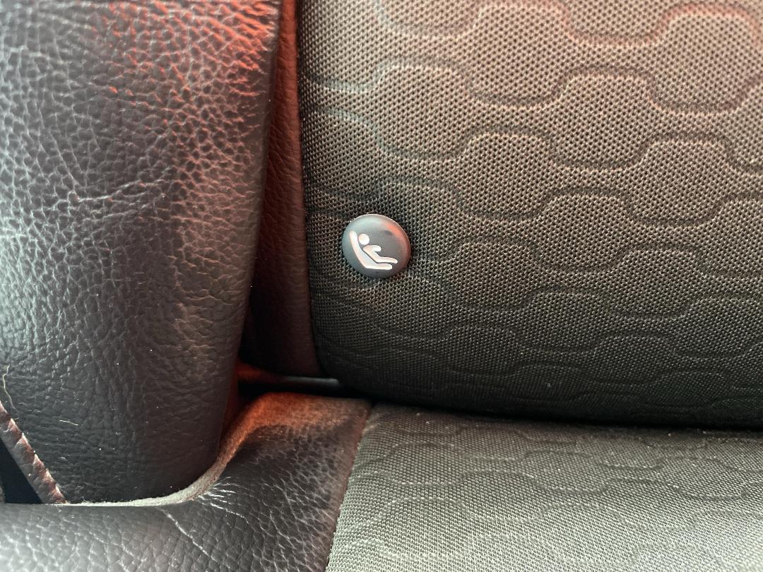 Photo '23' of Holden Captiva 7 Photo '23' of Holden Captiva 7