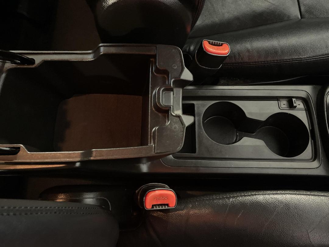 Photo '33' of Holden Captiva 7