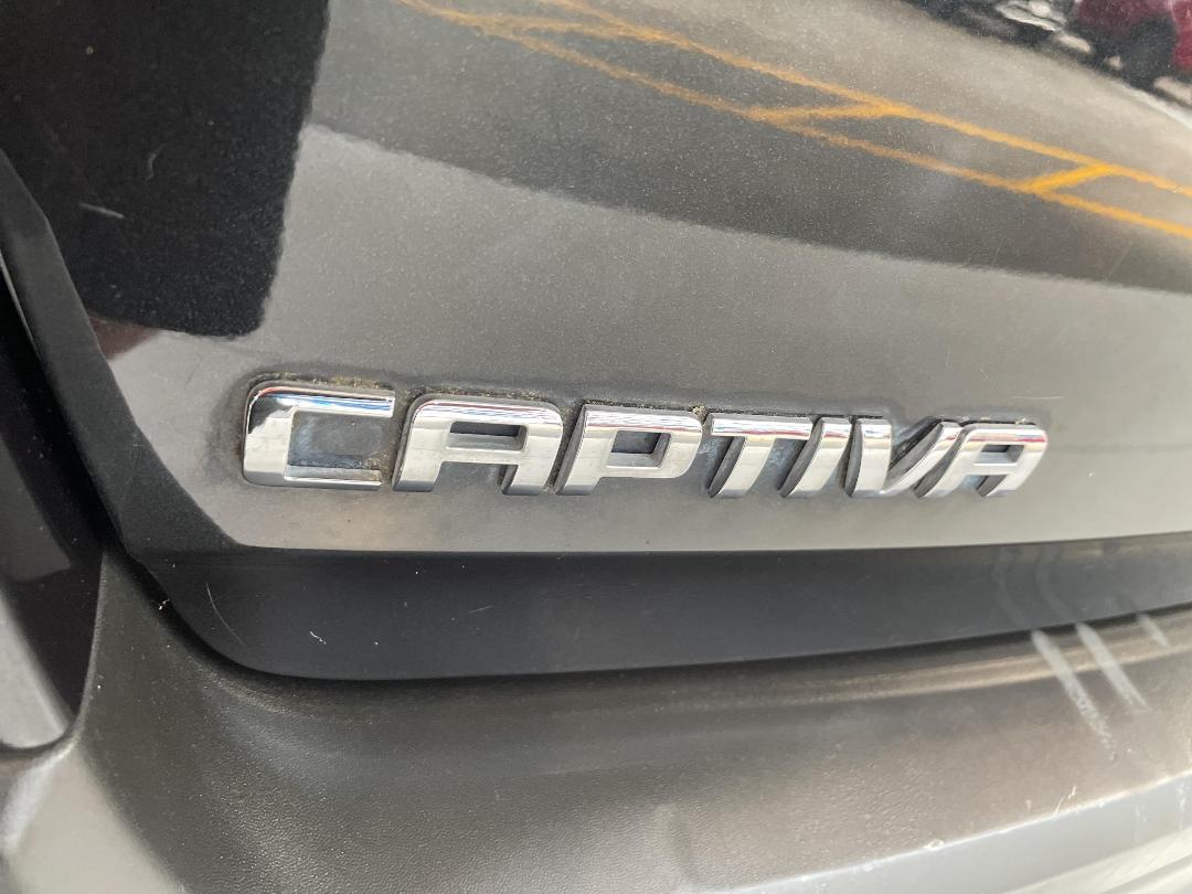 Photo '36' of Holden Captiva 7