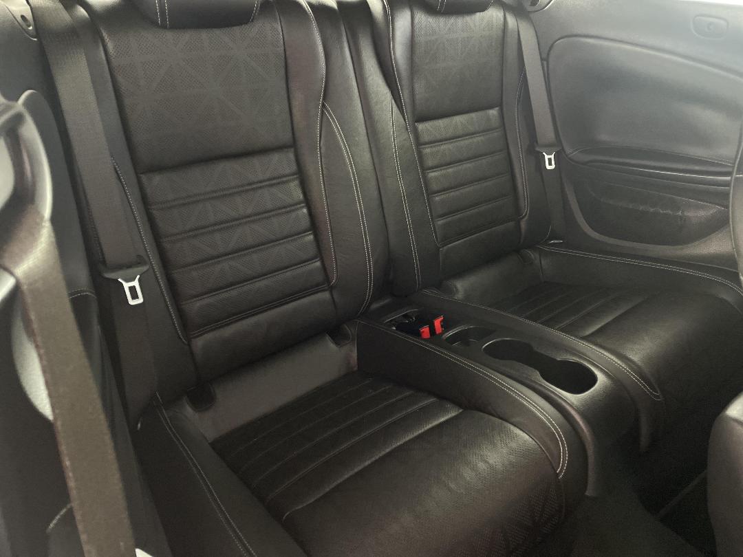 Photo '19' of Holden Cascada