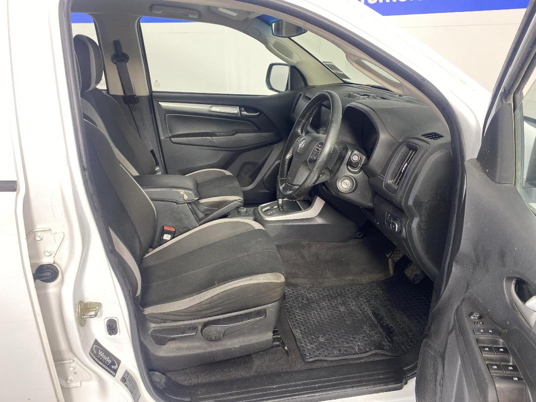 Photo '16' of Holden Colorado