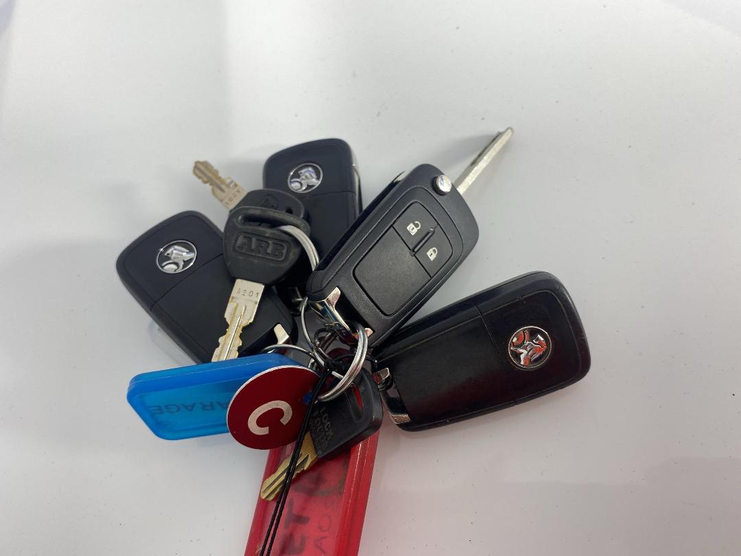 Photo '22' of Holden Colorado