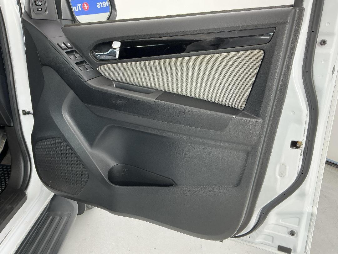 Photo '15' of Holden Colorado Photo '15' of Holden Colorado