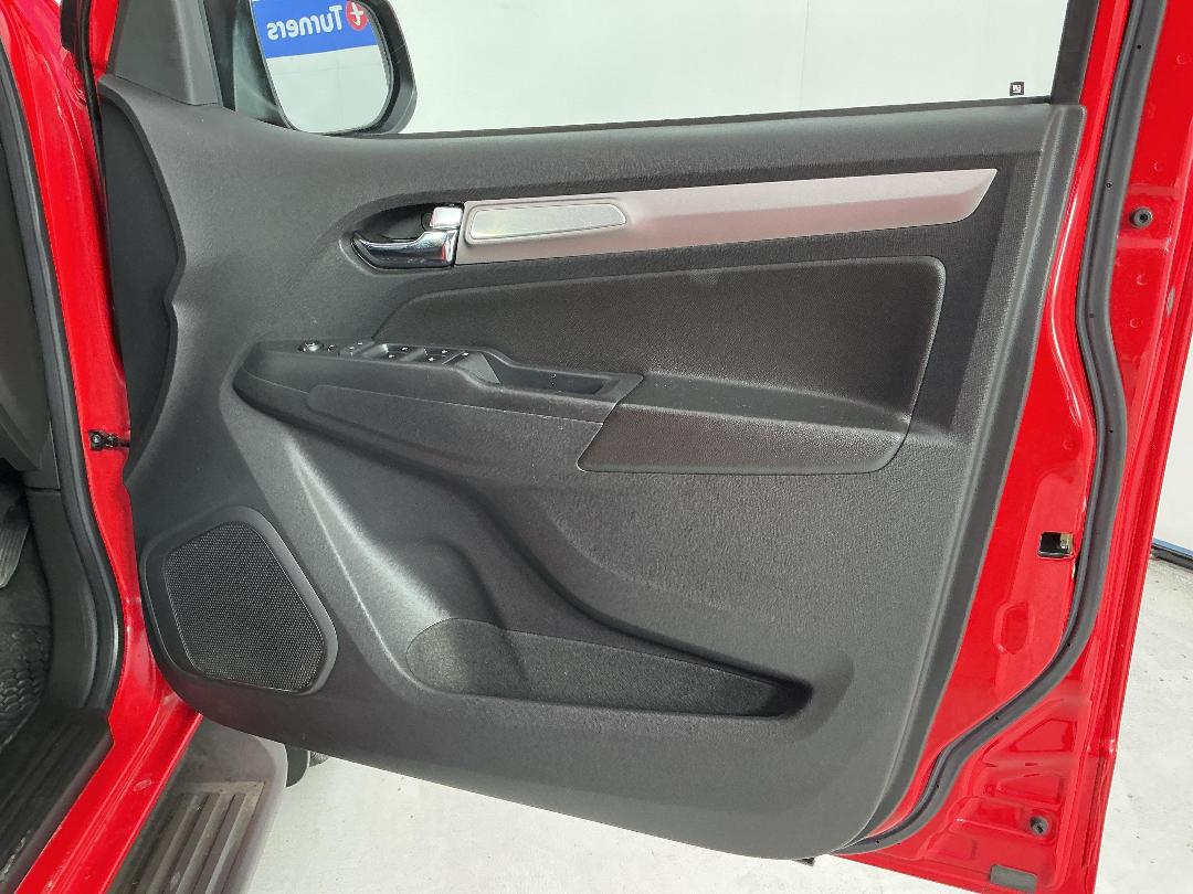 Photo '15' of Holden Colorado