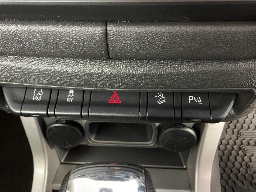 Photo '27' of Holden Colorado