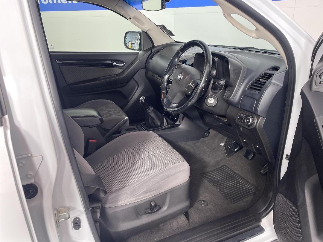 Photo '16' of Holden Colorado Photo '16' of Holden Colorado