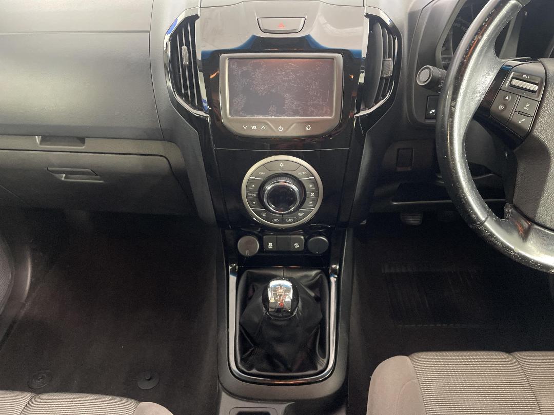 Photo '18' of Holden Colorado Photo '18' of Holden Colorado