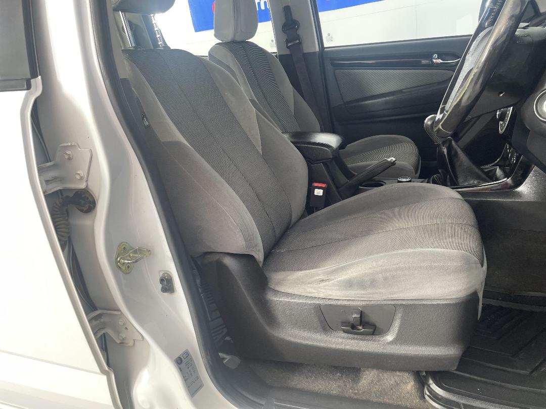 Photo '16' of Holden Colorado Photo '16' of Holden Colorado