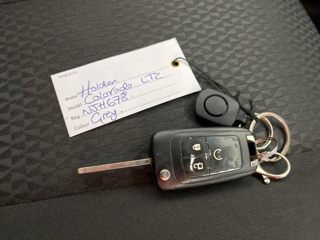 Photo '22' of Holden Colorado