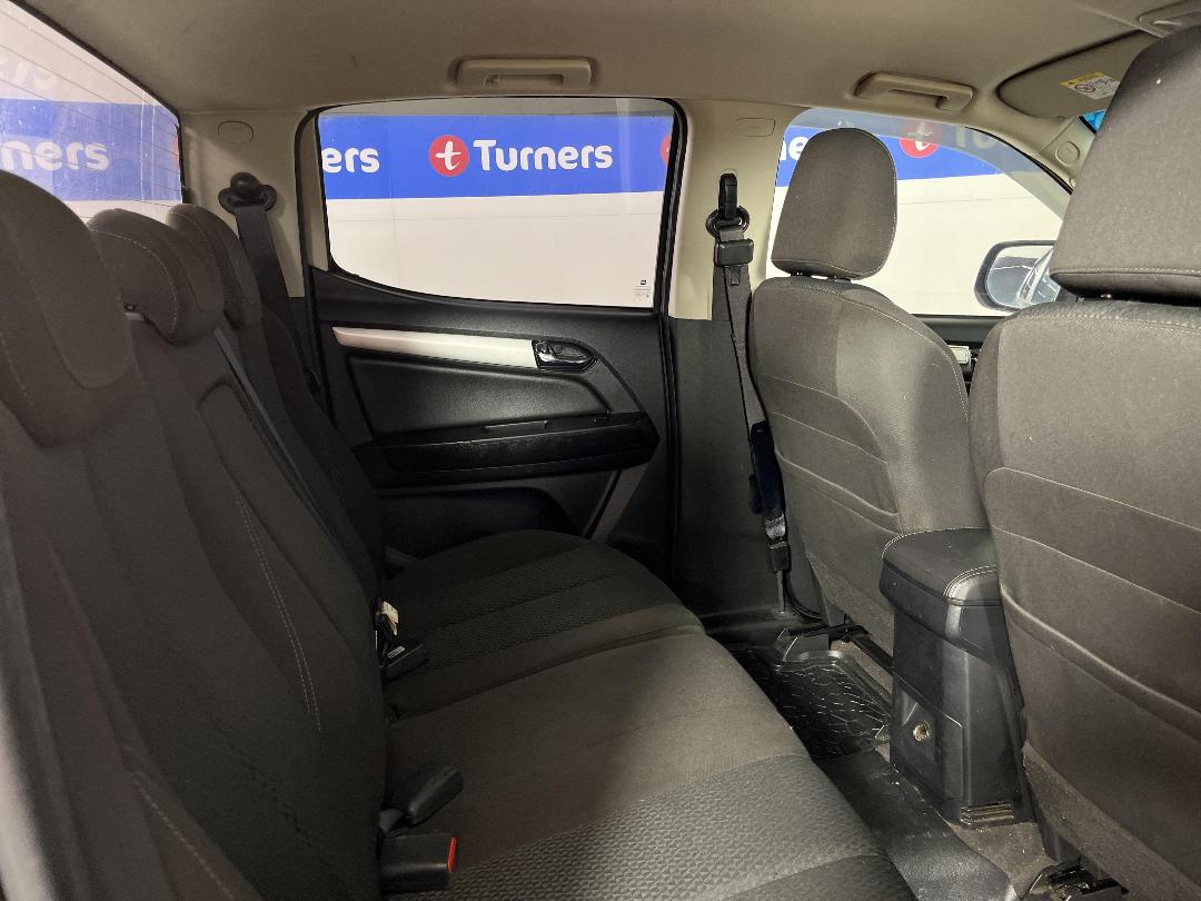 Photo '20' of Holden Colorado