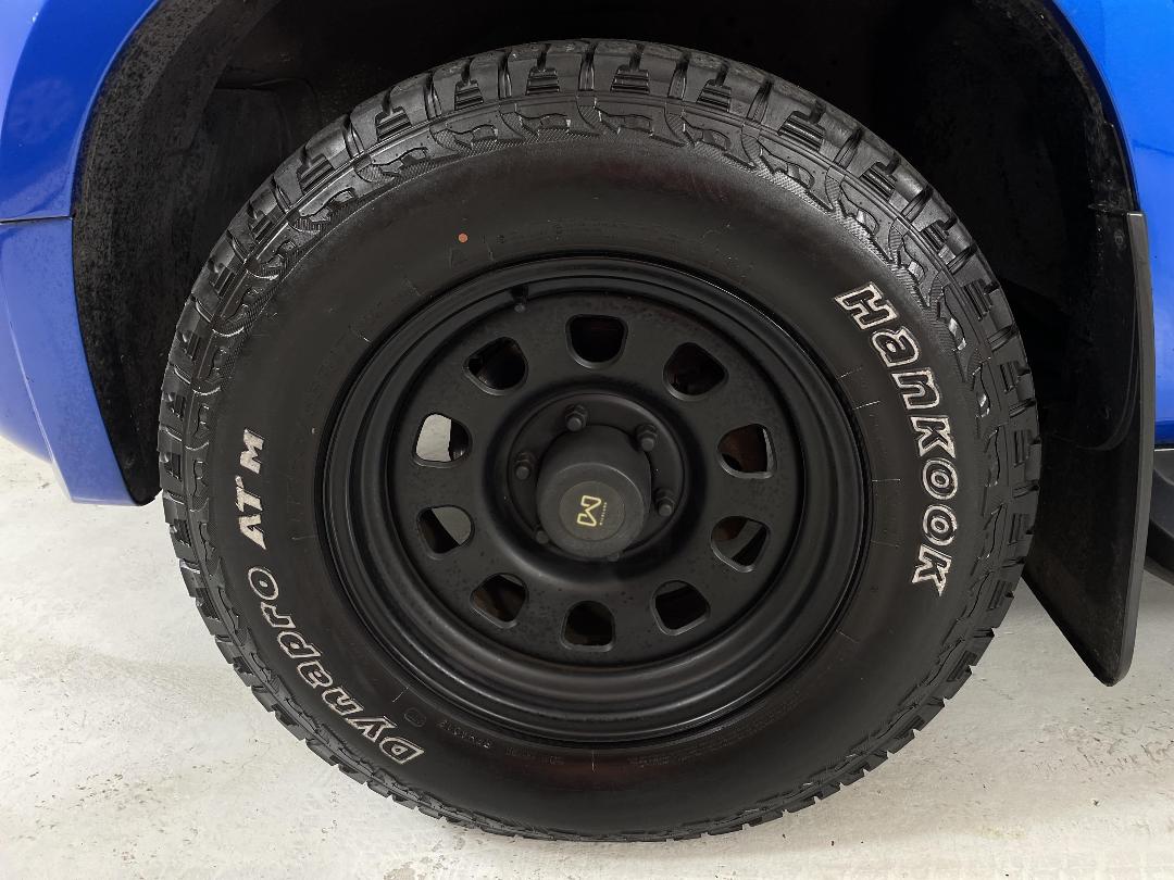 Photo '10' of Holden Colorado