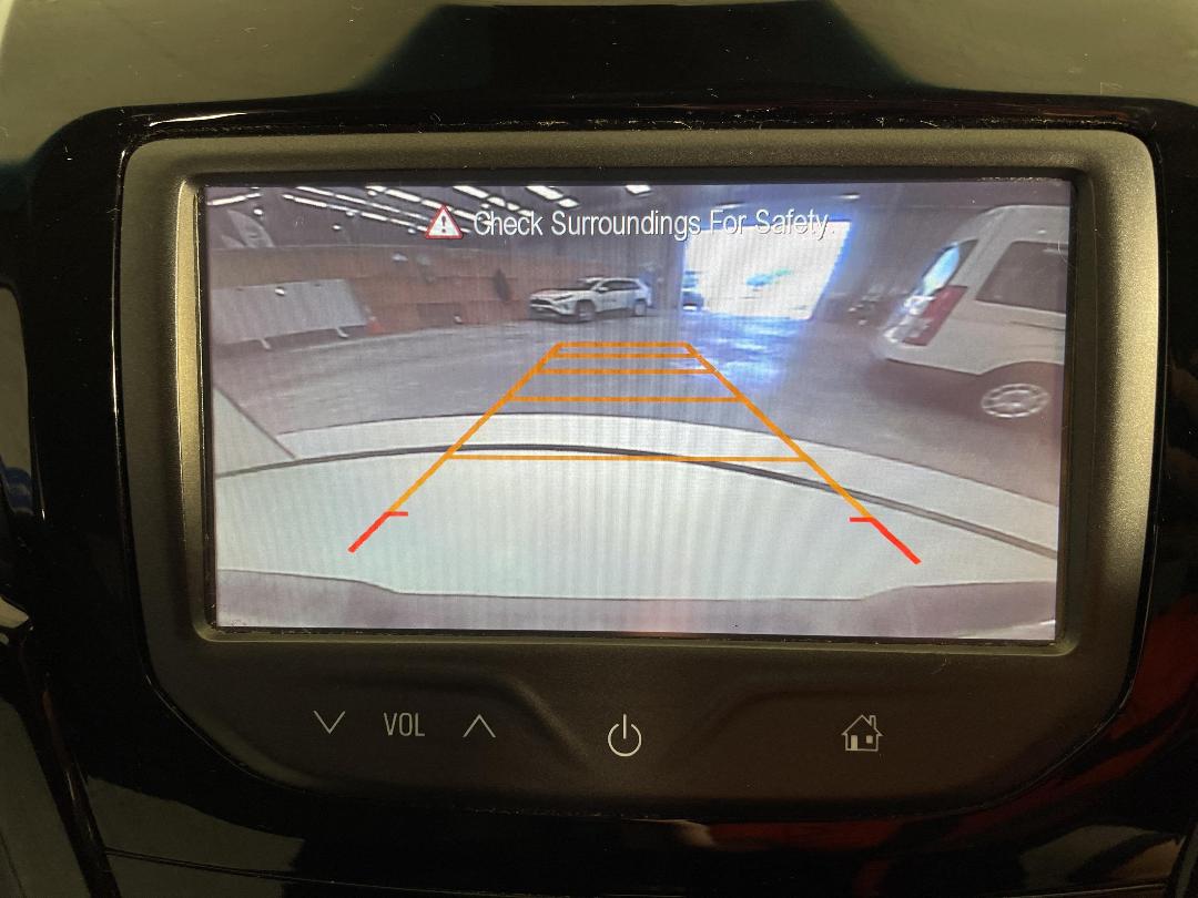 Photo '24' of Holden Colorado