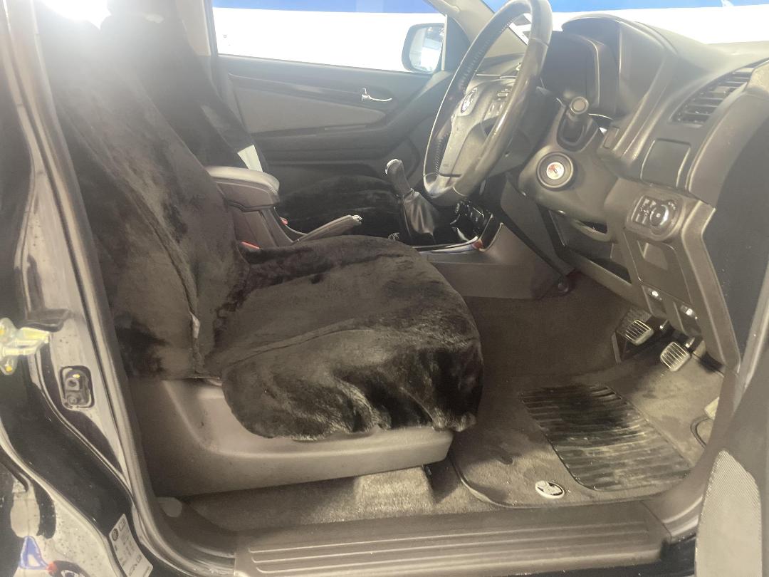 Photo '16' of Holden Colorado Photo '16' of Holden Colorado