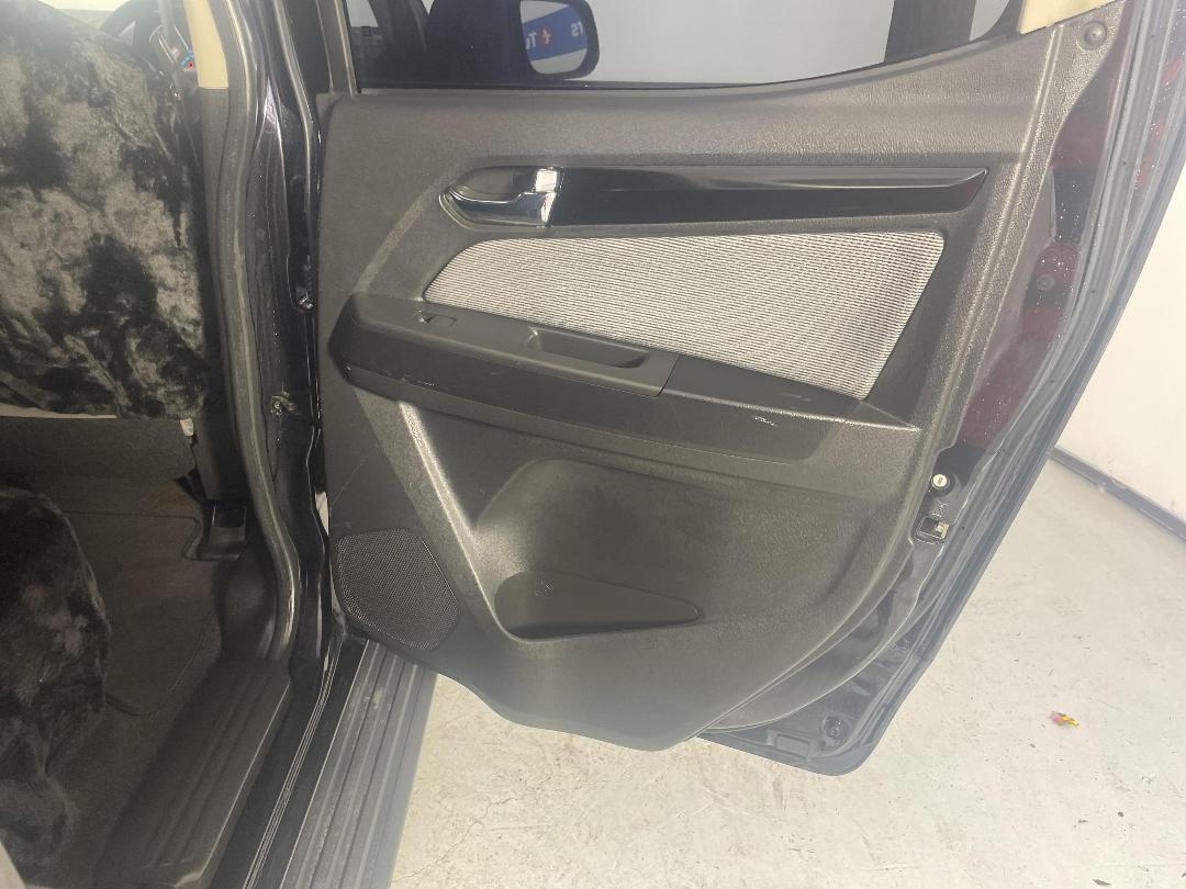 Photo '19' of Holden Colorado Photo '19' of Holden Colorado